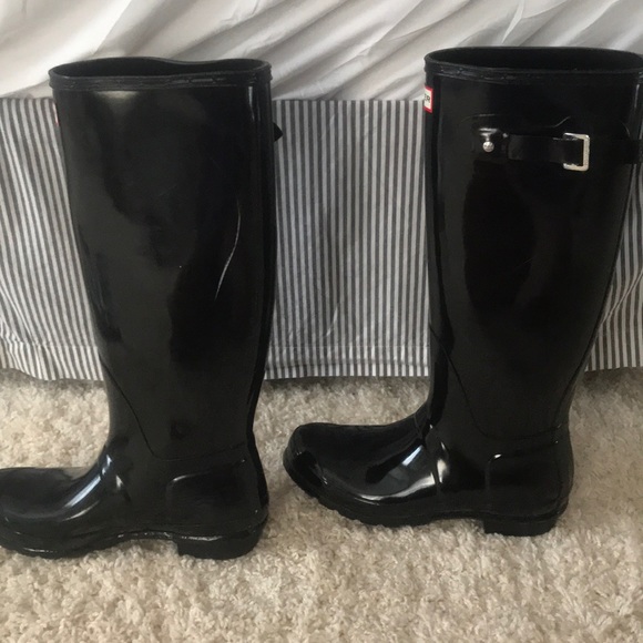 Tall black Hunter rainboots - Picture 2 of 6